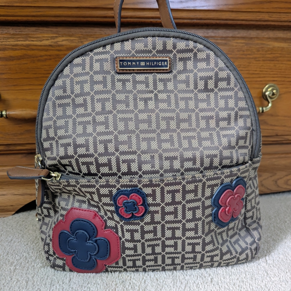 Tommy Hilfiger Patterned Backpack with Red and Blue Floral Design